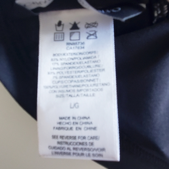 Carmen Marc Valvo bikini top black crisscross back strappy Large - Picture 6 of 7